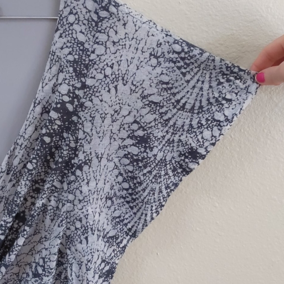 Grey body con mini dress with twist front … - Picture 5 of 5